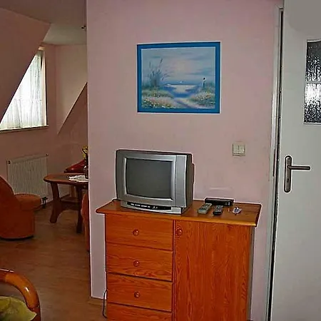 Uslugi Turystyczne Ekotur - Kraniec Swiata Apartment Golubie Exterior photo
